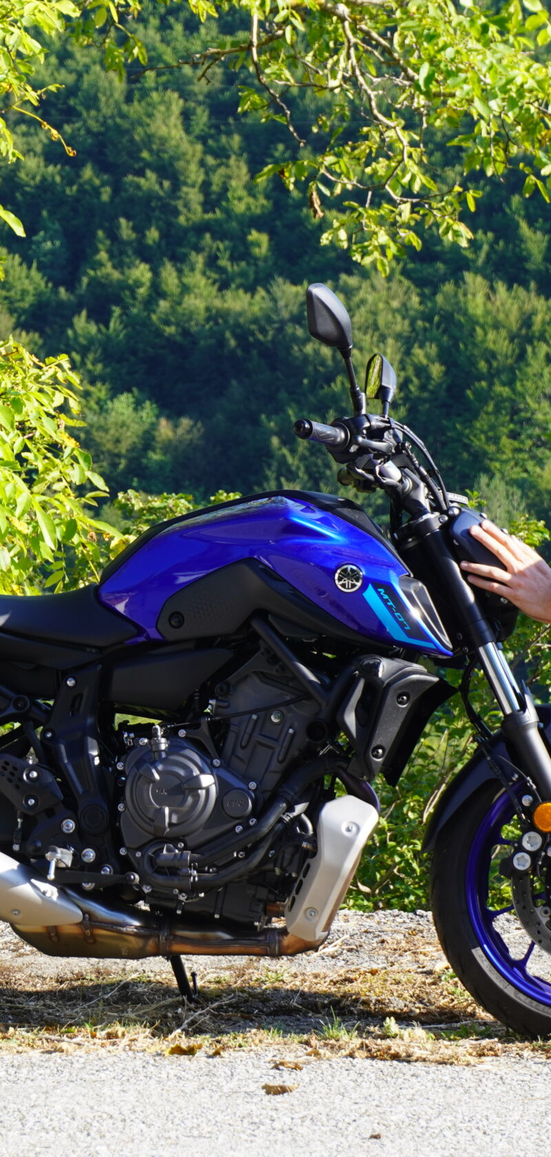 Yamaha MT-07 or Tracer 7 - which one is a better choice?